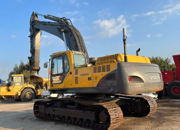 ⁦Volvo Excavator 2003⁩ - الصورة ⁦4⁩
