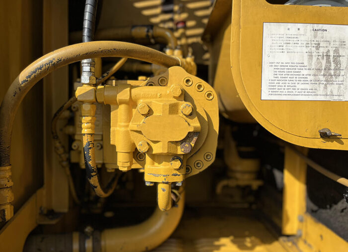 EXCAVATOR PC 200-5 - Image 8