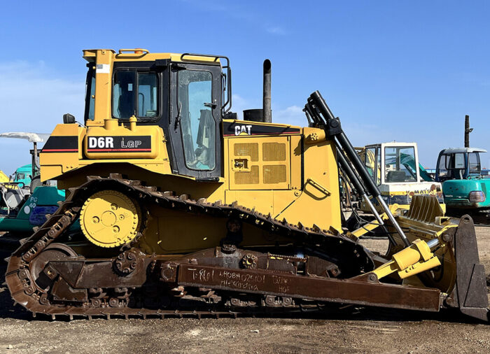 ⁦DOZER CAT D6R⁩ - الصورة ⁦7⁩
