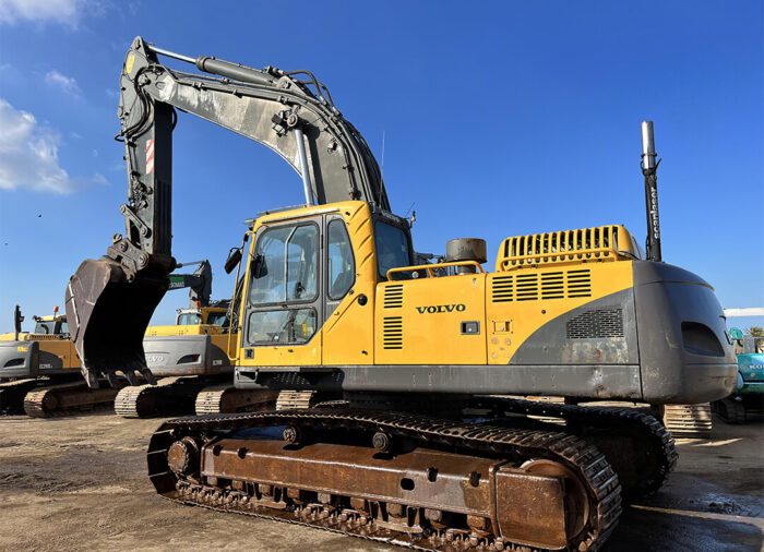 EXCAVATOR  VOLVO EC 360 LC - Image 4