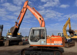 HITACHI EX 120-1 - Image 10