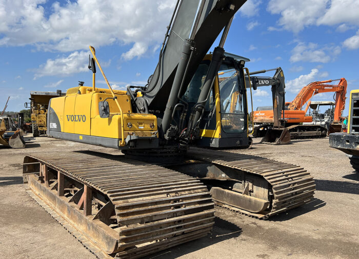 ⁦VOLVO 290⁩ - الصورة ⁦4⁩