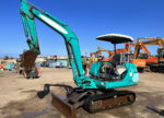 EXCAVATOR KOMATSU PC 25-7