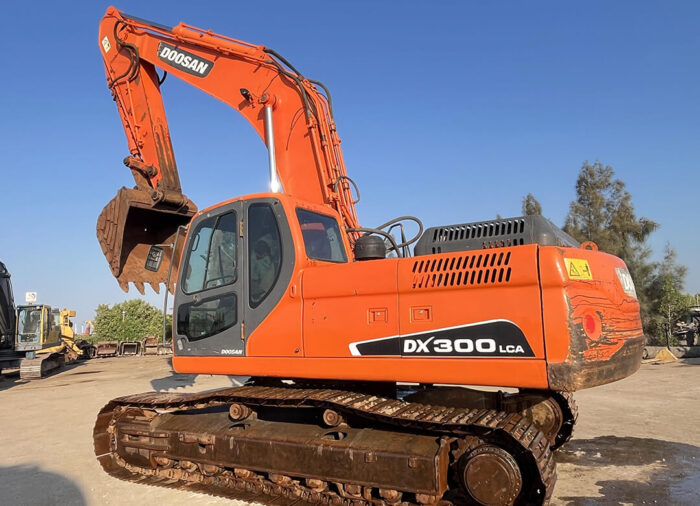 ⁦EXCAVATOR DOOSAN DX300 LCA⁩ - الصورة ⁦3⁩