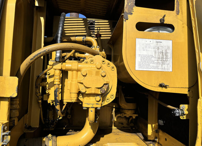 EXCAVATOR PC 200-5 - Image 14