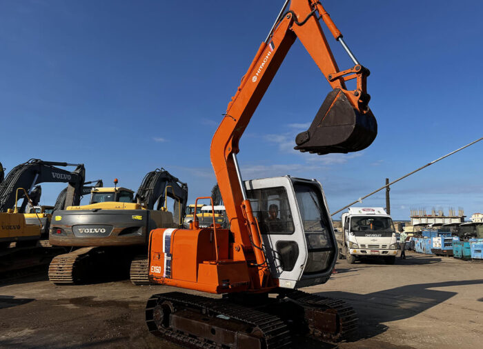 HITACHI EX60-2 - Image 2