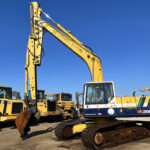 EXCAVATOR PC 200-5