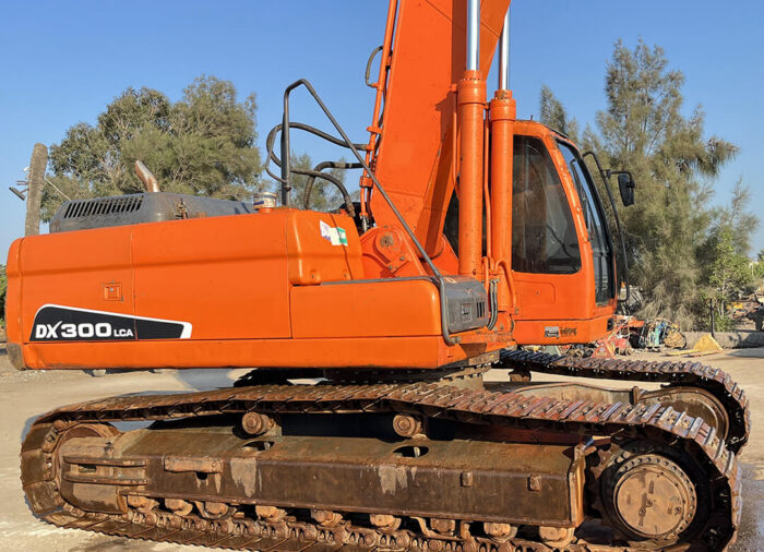 ⁦EXCAVATOR DOOSAN DX300 LCA⁩ - الصورة ⁦2⁩
