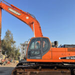 EXCAVATOR DOOSAN DX300LCA