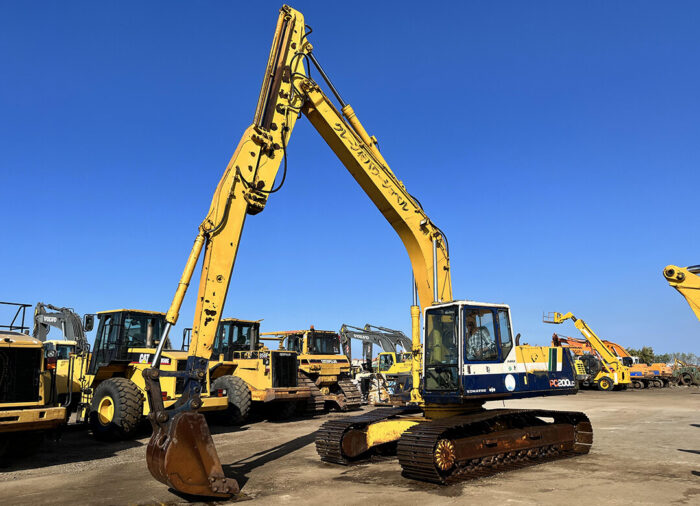 EXCAVATOR PC 200-5 - Image 5