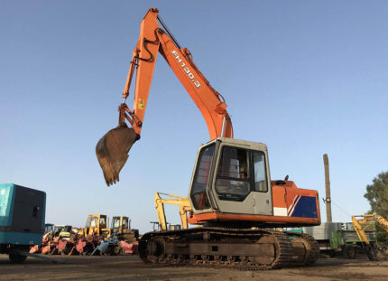 Fiat hitachi 130-2