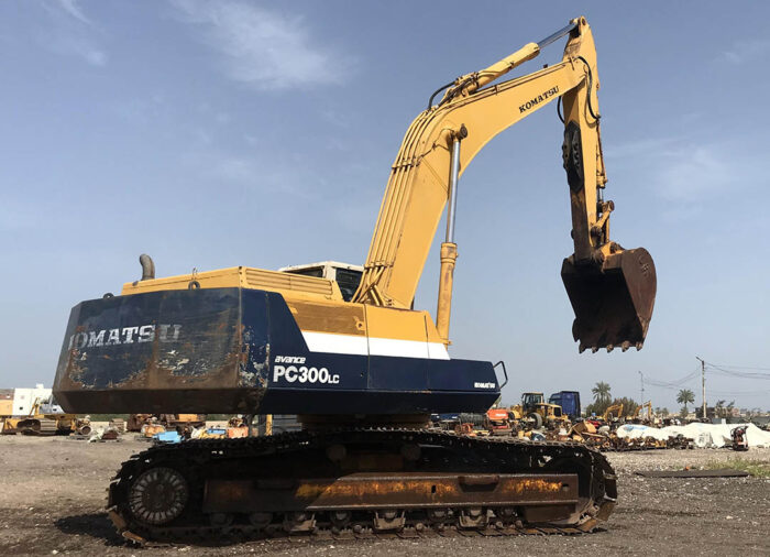 Komatsu 300-5 - Image 5