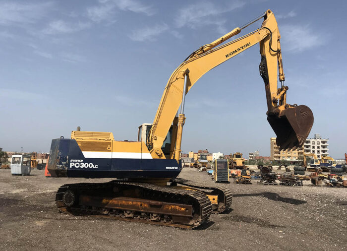 Komatsu 300-5 - Image 4