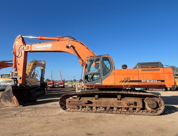 ⁦DOOSAN dx520⁩ - الصورة ⁦2⁩