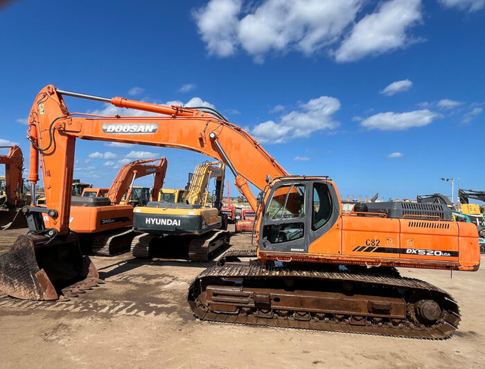 ⁦DOOSAN dx520⁩ - الصورة ⁦4⁩