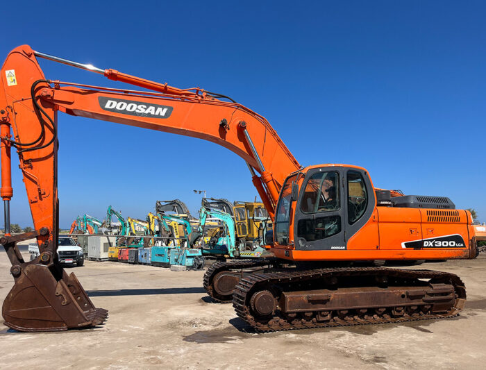 ⁦DOOSAN dx300⁩ - الصورة ⁦2⁩